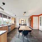 Landzicht Semesterbostad